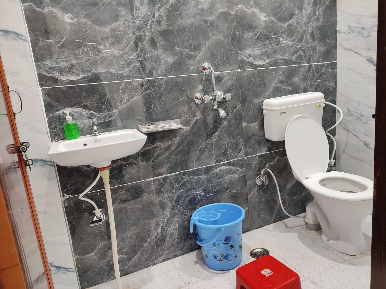Hotel Mahadev